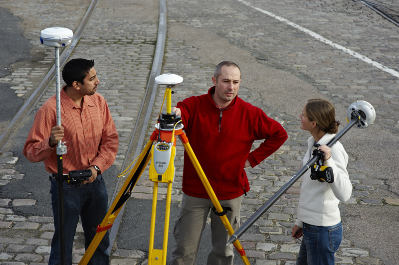 Особенности и преимущества GPS приемников